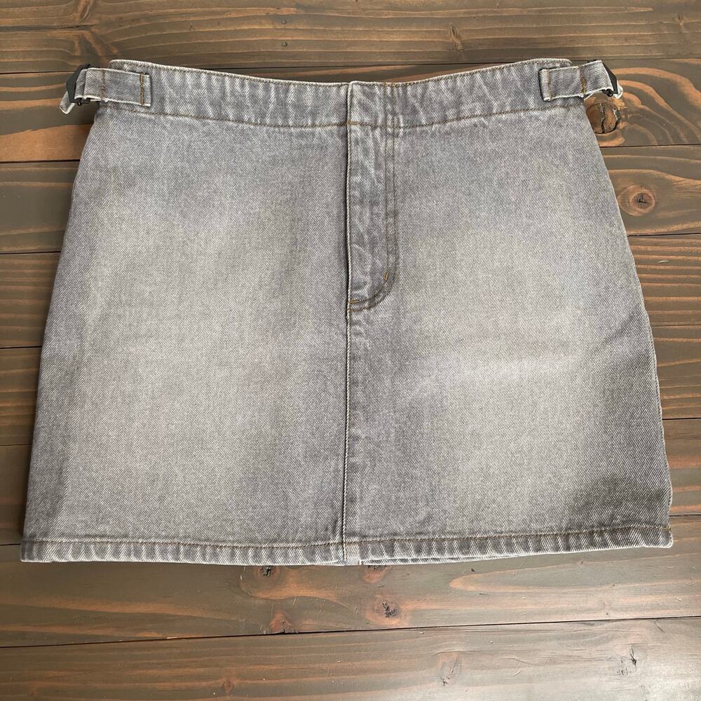 NWT DKNY Gray Denim Jean Mini Skirt Size 4 Y2K Utility Cargo Pockets Aviator